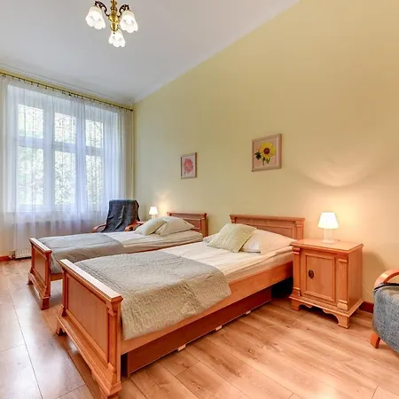 Podjazd Street By Renters Apartman Sopot